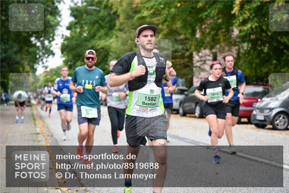 21.09.2025 - PSD Bank Halbmarathon Dr. Thomas Lammeyer http://msf.ph/oto/8919688 21.09.2025 10:38:07 Laufen 2171, 1582, 1816, 7910 meine-sportfotos.de