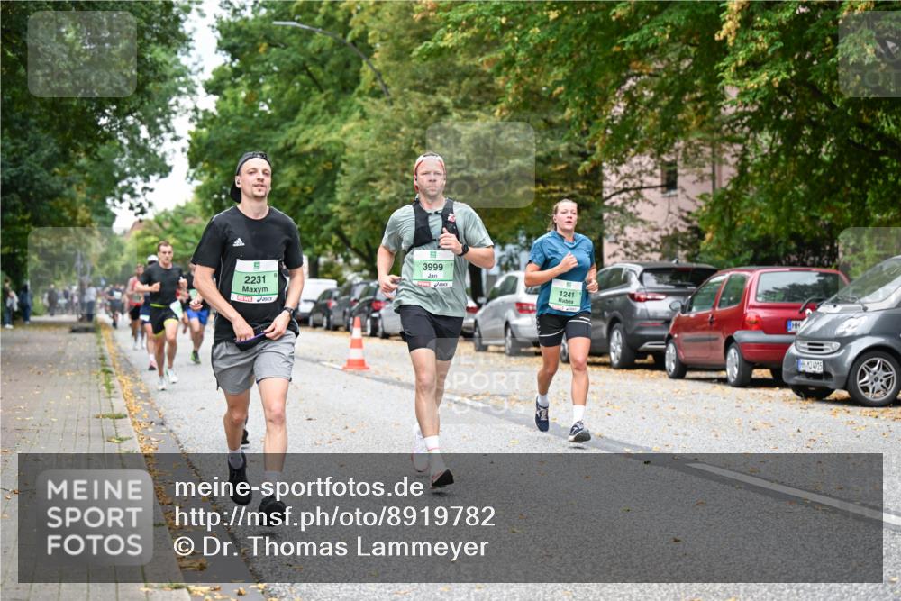 21.09.2025 - PSD Bank Halbmarathon Dr. Thomas Lammeyer http://msf.ph/oto/8919782 21.09.2025 10:38:17 Laufen 2231, 9, 3999, 1241 meine-sportfotos.de