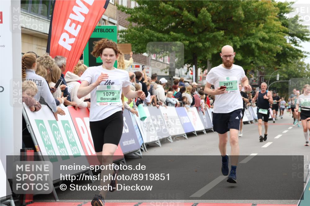 21.09.2025 - PSD Bank Halbmarathon Strokosch-Dieckow http://msf.ph/oto/8919851 21.09.2025 11:53:26 Ziel 1079, 2219, 2254, 2427, 2588, 2813, 2871 meine-sportfotos.de