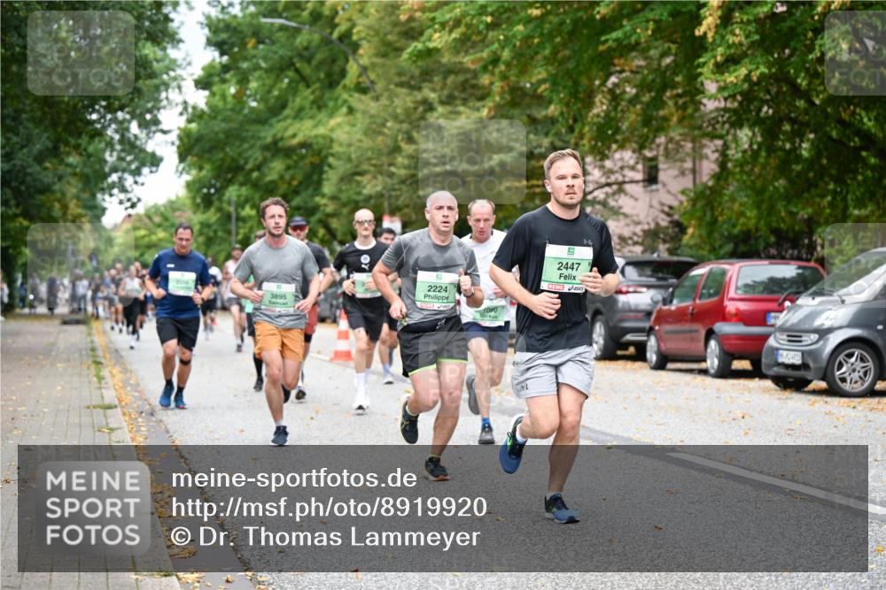 21.09.2025 - PSD Bank Halbmarathon Dr. Thomas Lammeyer http://msf.ph/oto/8919920 21.09.2025 10:38:33 Laufen 3895, 2224, 090, 9, 2447, 3 meine-sportfotos.de