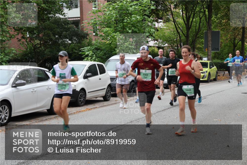 21.09.2025 - PSD Bank Halbmarathon Luisa Fischer http://msf.ph/oto/8919959 21.09.2025 12:01:28 Laufen 1579, 2002, 2705, 3908, 2550 meine-sportfotos.de