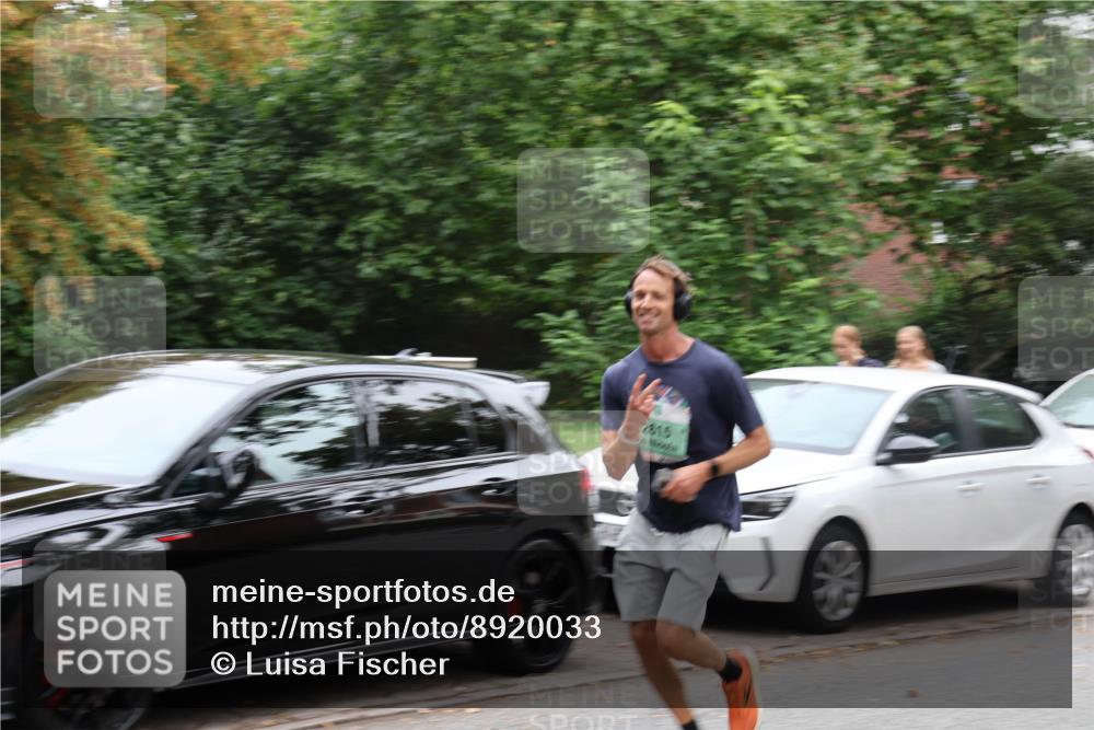 21.09.2025 - PSD Bank Halbmarathon Luisa Fischer http://msf.ph/oto/8920033 21.09.2025 12:01:49 Laufen 28675 meine-sportfotos.de