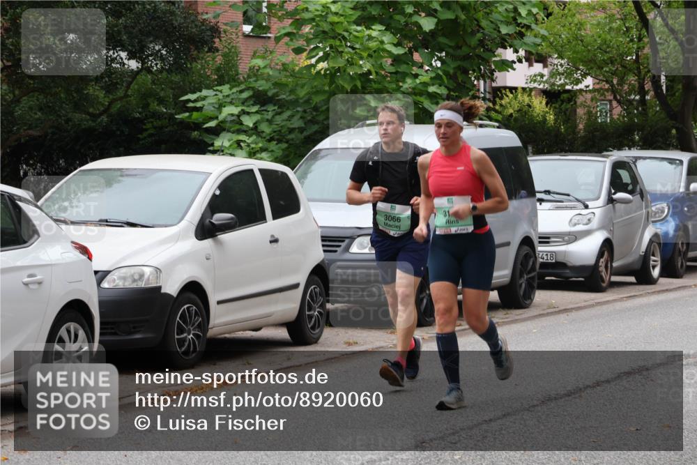 21.09.2025 - PSD Bank Halbmarathon Luisa Fischer http://msf.ph/oto/8920060 21.09.2025 12:01:55 Laufen 3066, 31, 418 meine-sportfotos.de