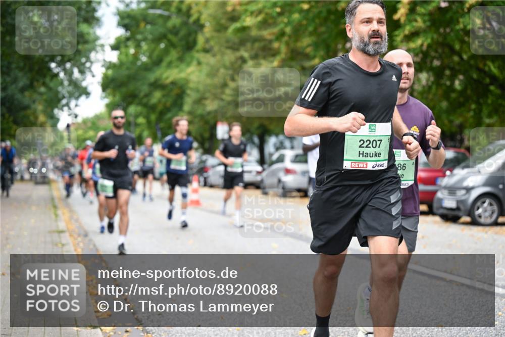 21.09.2025 - PSD Bank Halbmarathon Dr. Thomas Lammeyer http://msf.ph/oto/8920088 21.09.2025 10:38:43 Laufen 2207, 86, 3 meine-sportfotos.de