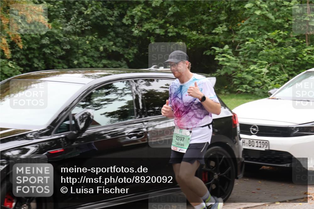21.09.2025 - PSD Bank Halbmarathon Luisa Fischer http://msf.ph/oto/8920092 21.09.2025 12:02:04 Laufen 2397, 1199 meine-sportfotos.de