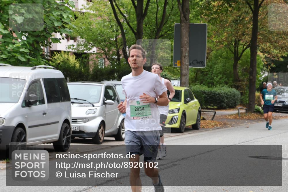 21.09.2025 - PSD Bank Halbmarathon Luisa Fischer http://msf.ph/oto/8920102 21.09.2025 12:02:11 Laufen 418, 2834 meine-sportfotos.de