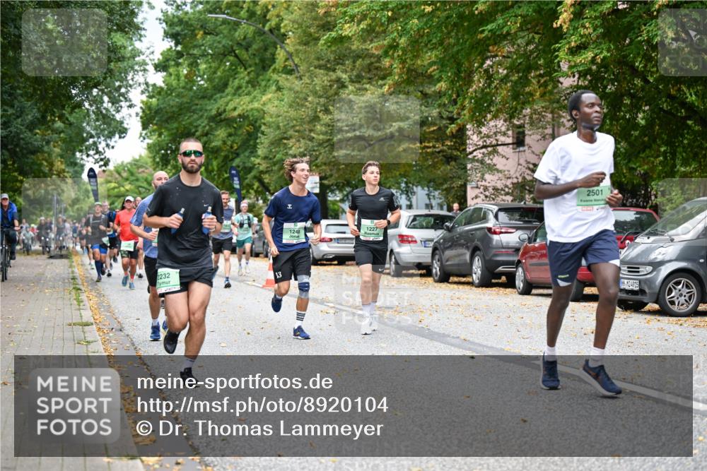 21.09.2025 - PSD Bank Halbmarathon Dr. Thomas Lammeyer http://msf.ph/oto/8920104 21.09.2025 10:38:44 Laufen 2232, 13, 1248, 1227, 2501, 4915 meine-sportfotos.de