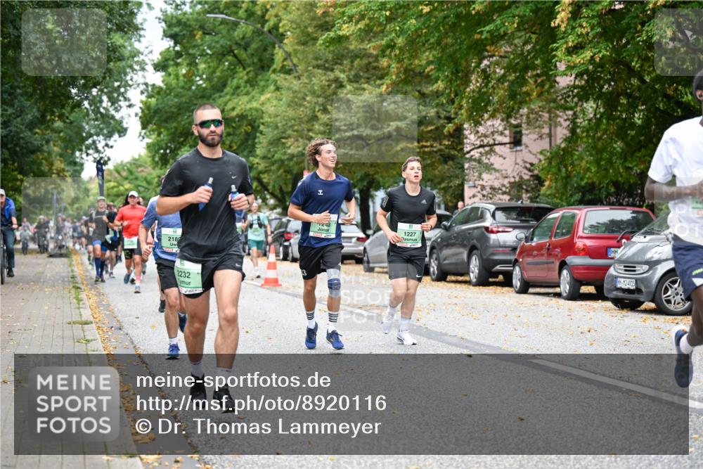 21.09.2025 - PSD Bank Halbmarathon Dr. Thomas Lammeyer http://msf.ph/oto/8920116 21.09.2025 10:38:44 Laufen 218, 2232, 3, 248, 1227, 4915 meine-sportfotos.de