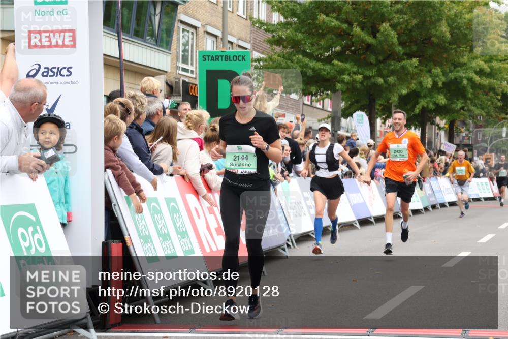21.09.2025 - PSD Bank Halbmarathon Strokosch-Dieckow http://msf.ph/oto/8920128 21.09.2025 11:54:11 Ziel 2144, 2420, 2505, 2736, 2863, 3938 meine-sportfotos.de
