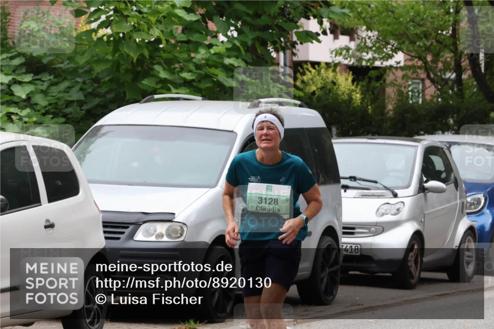 21.09.2025 - PSD Bank Halbmarathon Luisa Fischer http://msf.ph/oto/8920130 21.09.2025 12:02:20 Laufen 3128, 418 meine-sportfotos.de
