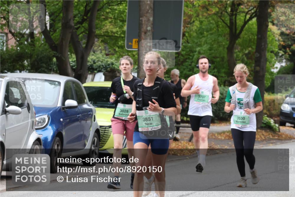 21.09.2025 - PSD Bank Halbmarathon Luisa Fischer http://msf.ph/oto/8920150 21.09.2025 12:02:27 Laufen 3028, 3851, 3737, 3530 meine-sportfotos.de