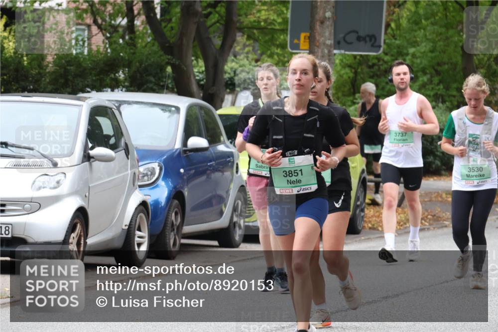21.09.2025 - PSD Bank Halbmarathon Luisa Fischer http://msf.ph/oto/8920153 21.09.2025 12:02:27 Laufen 18, 3851, 3737, 3530 meine-sportfotos.de