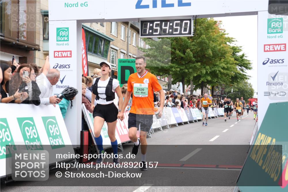 21.09.2025 - PSD Bank Halbmarathon Strokosch-Dieckow http://msf.ph/oto/8920157 21.09.2025 11:54:13 Ziel 2144, 2420, 2505, 2736, 2848, 2863, 3938 meine-sportfotos.de