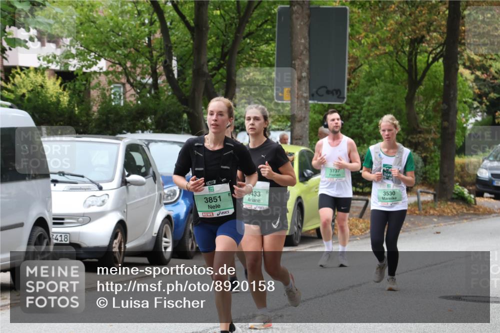 21.09.2025 - PSD Bank Halbmarathon Luisa Fischer http://msf.ph/oto/8920158 21.09.2025 12:02:28 Laufen 418, 3851, 433, 3737, 3530 meine-sportfotos.de