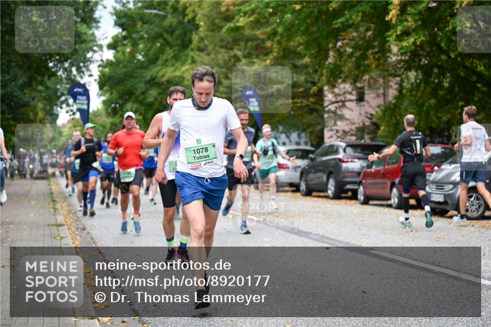 21.09.2025 - PSD Bank Halbmarathon Dr. Thomas Lammeyer http://msf.ph/oto/8920177 21.09.2025 10:38:48 Laufen 1078 meine-sportfotos.de