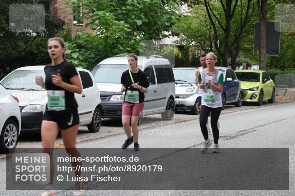21.09.2025 - PSD Bank Halbmarathon Luisa Fischer http://msf.ph/oto/8920179 21.09.2025 12:02:31 Laufen 3028, 3530, 3433, 418 meine-sportfotos.de