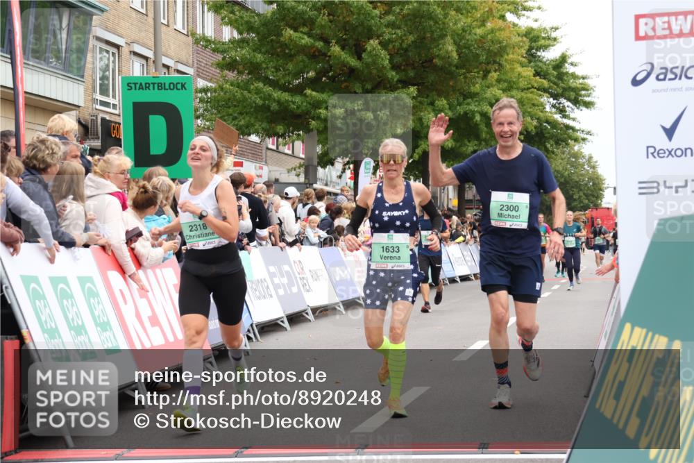 21.09.2025 - PSD Bank Halbmarathon Strokosch-Dieckow http://msf.ph/oto/8920248 21.09.2025 11:54:25 Ziel 1053, 1633, 1772, 2300, 2318, 2658, 2848, 4036 meine-sportfotos.de