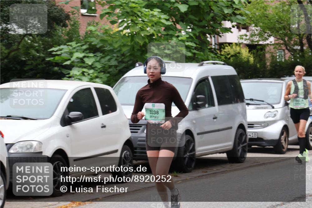 21.09.2025 - PSD Bank Halbmarathon Luisa Fischer http://msf.ph/oto/8920252 21.09.2025 12:02:54 Laufen 3338, 2418 meine-sportfotos.de