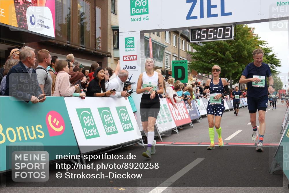 21.09.2025 - PSD Bank Halbmarathon Strokosch-Dieckow http://msf.ph/oto/8920258 21.09.2025 11:54:26 Ziel 1053, 1633, 1772, 2300, 2318, 2320, 2658, 4036 meine-sportfotos.de