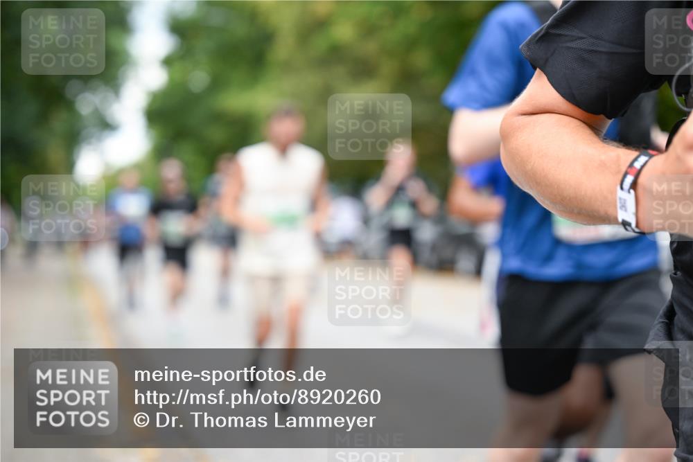 21.09.2025 - PSD Bank Halbmarathon Dr. Thomas Lammeyer http://msf.ph/oto/8920260 21.09.2025 10:38:53 Laufen  meine-sportfotos.de