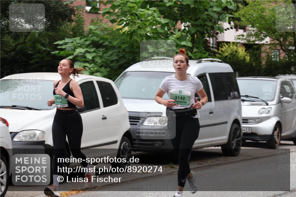 21.09.2025 - PSD Bank Halbmarathon Luisa Fischer http://msf.ph/oto/8920274 21.09.2025 12:03:02 Laufen 3824, 3142, 2418 meine-sportfotos.de