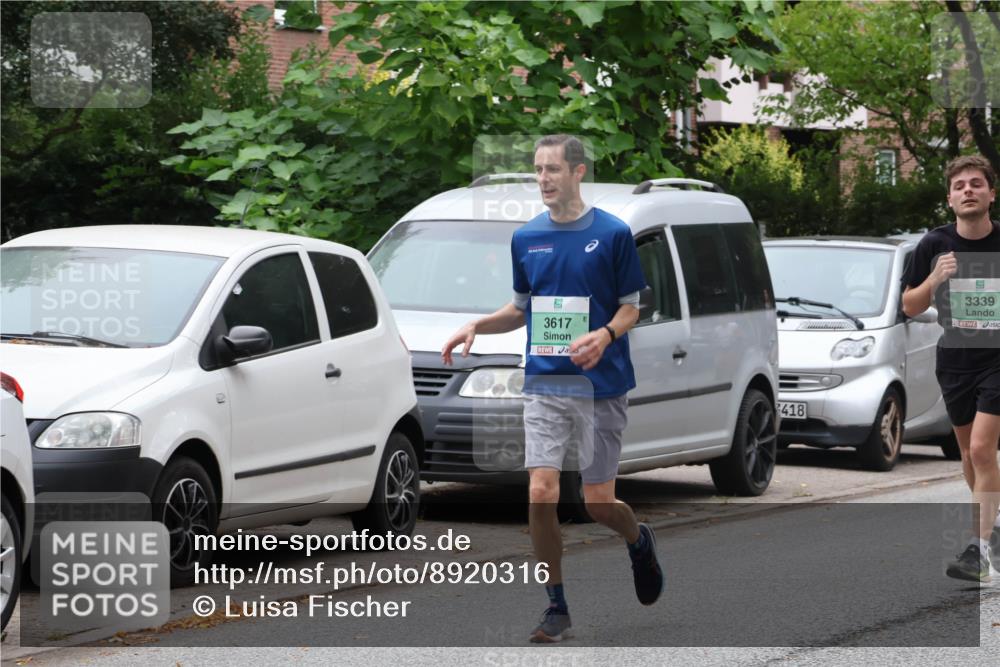 21.09.2025 - PSD Bank Halbmarathon Luisa Fischer http://msf.ph/oto/8920316 21.09.2025 12:03:10 Laufen 3617, 418, 3339 meine-sportfotos.de