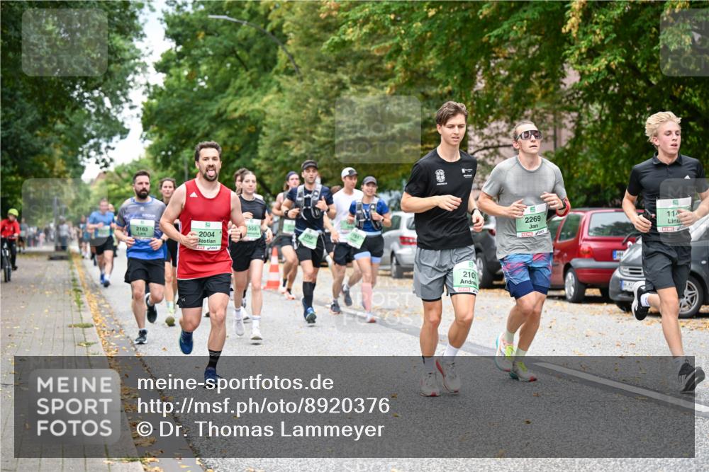 21.09.2025 - PSD Bank Halbmarathon Dr. Thomas Lammeyer http://msf.ph/oto/8920376 21.09.2025 10:39:05 Laufen 2163, 9, 2004, 1751, 555, 210, 2269, 11 meine-sportfotos.de