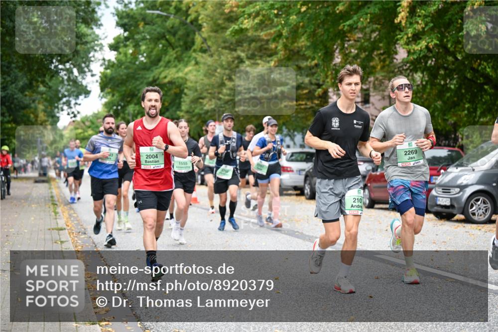 21.09.2025 - PSD Bank Halbmarathon Dr. Thomas Lammeyer http://msf.ph/oto/8920379 21.09.2025 10:39:06 Laufen 2004, 1555, 1752, 210, 2269 meine-sportfotos.de