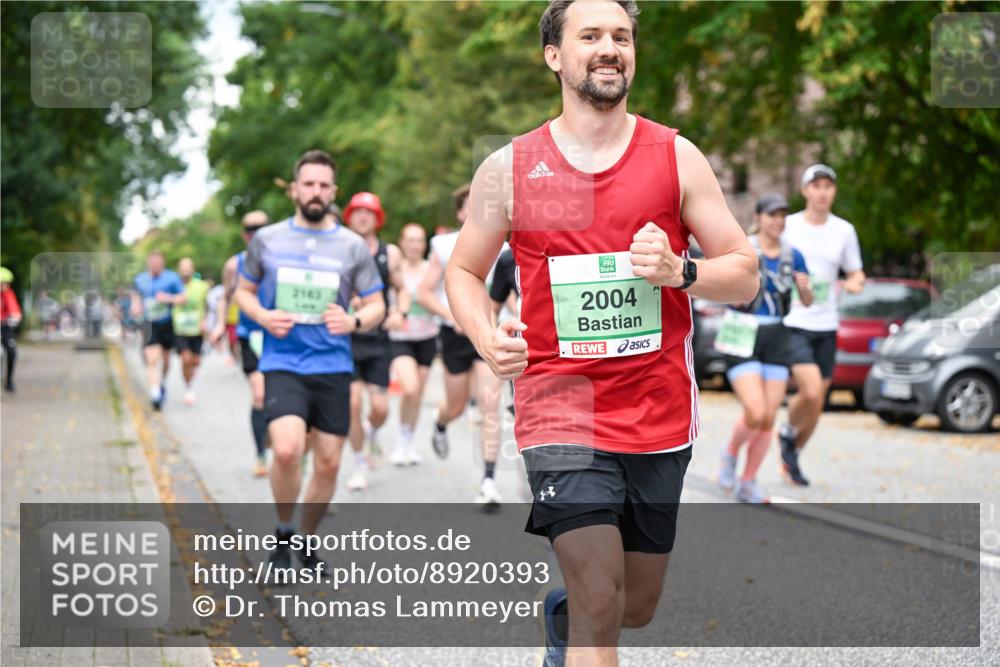 21.09.2025 - PSD Bank Halbmarathon Dr. Thomas Lammeyer http://msf.ph/oto/8920393 21.09.2025 10:39:07 Laufen 2145, 2004 meine-sportfotos.de