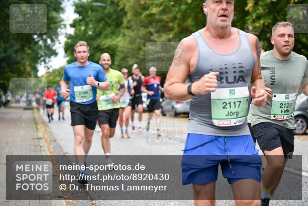 21.09.2025 - PSD Bank Halbmarathon Dr. Thomas Lammeyer http://msf.ph/oto/8920430 21.09.2025 10:39:12 Laufen 2129, 2188, 2117 meine-sportfotos.de