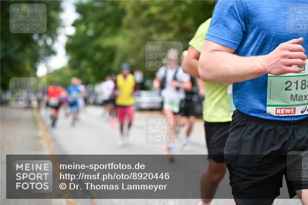 21.09.2025 - PSD Bank Halbmarathon Dr. Thomas Lammeyer http://msf.ph/oto/8920446 21.09.2025 10:39:13 Laufen 2188 meine-sportfotos.de