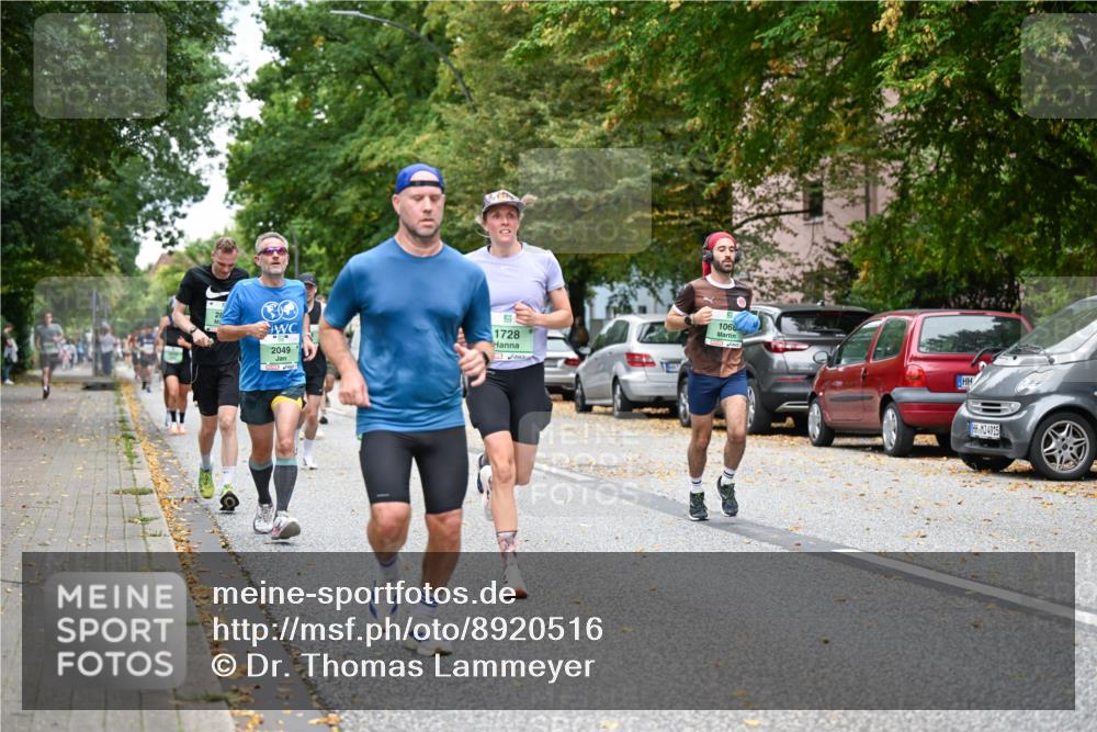 21.09.2025 - PSD Bank Halbmarathon Dr. Thomas Lammeyer http://msf.ph/oto/8920516 21.09.2025 10:39:21 Laufen 2049, 1728, 1068, 04915 meine-sportfotos.de