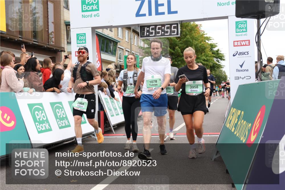 21.09.2025 - PSD Bank Halbmarathon Strokosch-Dieckow http://msf.ph/oto/8920523 21.09.2025 11:55:18 Ziel 1046, 1078, 1528, 2067, 2275, 2348, 2435, 2500, 2568, 2646, 2690, 2952, 3270, 3295, 3958, 3968, 4033 meine-sportfotos.de