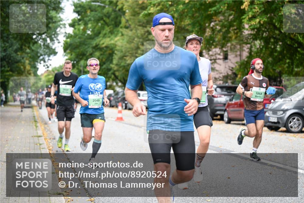 21.09.2025 - PSD Bank Halbmarathon Dr. Thomas Lammeyer http://msf.ph/oto/8920524 21.09.2025 10:39:22 Laufen 2830, 2049, 1068 meine-sportfotos.de