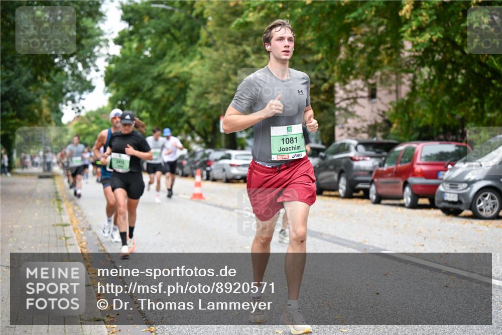 21.09.2025 - PSD Bank Halbmarathon Dr. Thomas Lammeyer http://msf.ph/oto/8920571 21.09.2025 10:39:27 Laufen 1081 meine-sportfotos.de