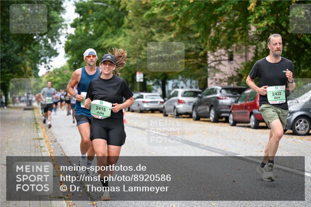 21.09.2025 - PSD Bank Halbmarathon Dr. Thomas Lammeyer http://msf.ph/oto/8920586 21.09.2025 10:39:28 Laufen 2415, 5, 2422 meine-sportfotos.de
