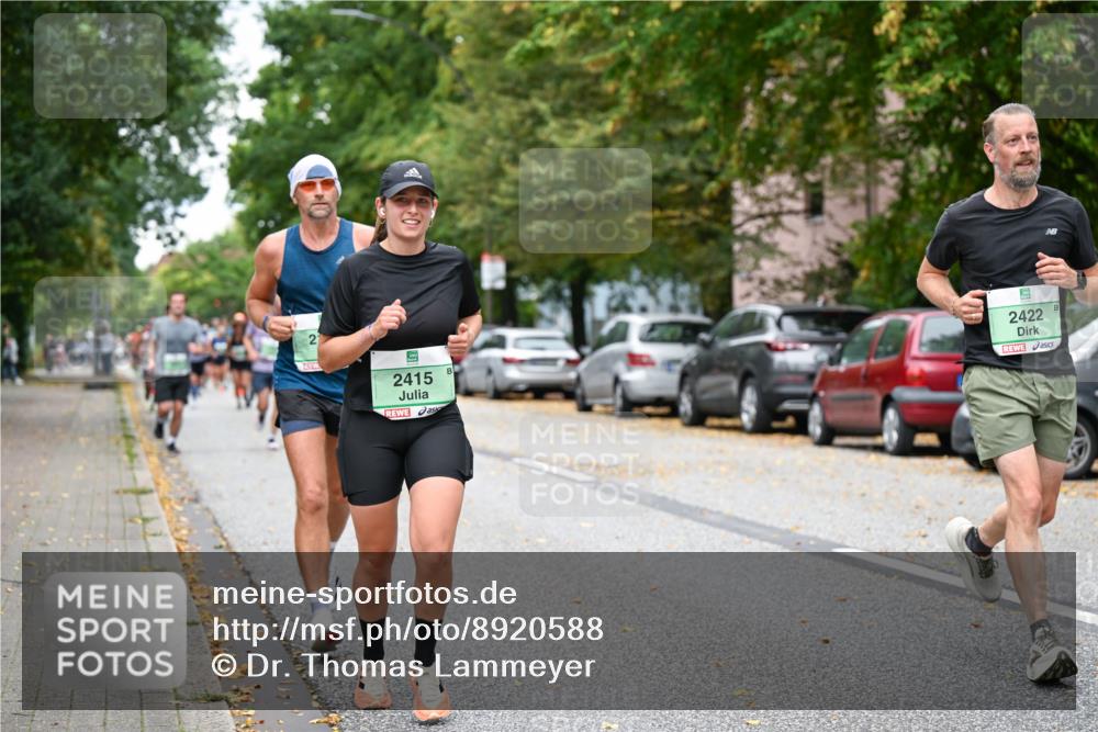 21.09.2025 - PSD Bank Halbmarathon Dr. Thomas Lammeyer http://msf.ph/oto/8920588 21.09.2025 10:39:29 Laufen 21, 2415, 2422 meine-sportfotos.de