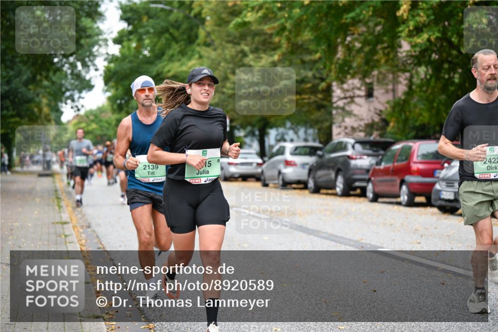 21.09.2025 - PSD Bank Halbmarathon Dr. Thomas Lammeyer http://msf.ph/oto/8920589 21.09.2025 10:39:29 Laufen 2139, 15, 2422 meine-sportfotos.de