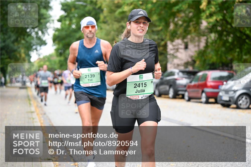 21.09.2025 - PSD Bank Halbmarathon Dr. Thomas Lammeyer http://msf.ph/oto/8920594 21.09.2025 10:39:29 Laufen 2139, 0, 2415 meine-sportfotos.de
