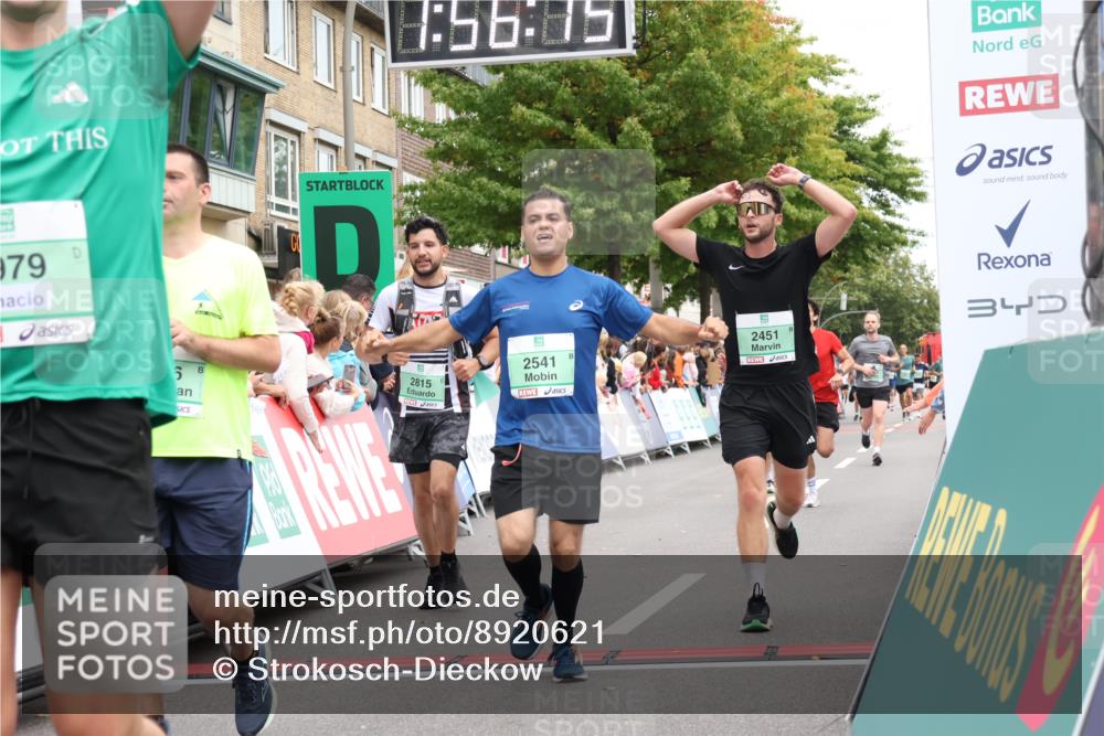 21.09.2025 - PSD Bank Halbmarathon Strokosch-Dieckow http://msf.ph/oto/8920621 21.09.2025 11:55:39 Ziel 1209, 1543, 1796, 2451, 2541, 2673, 2815, 2862, 2936, 3942, 3979, 4052 meine-sportfotos.de