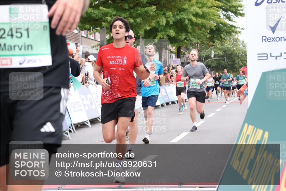 21.09.2025 - PSD Bank Halbmarathon Strokosch-Dieckow http://msf.ph/oto/8920631 21.09.2025 11:55:41 Ziel 1796, 2451, 2541, 2673, 2680, 2815, 2862, 2936, 3979, 4052 meine-sportfotos.de
