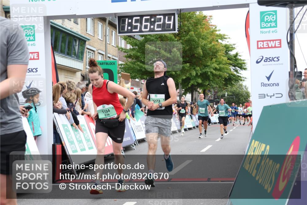 21.09.2025 - PSD Bank Halbmarathon Strokosch-Dieckow http://msf.ph/oto/8920670 21.09.2025 11:55:47 Ziel 1134, 1818, 1819, 2273, 2451, 2587, 2673, 2680, 2815, 2862 meine-sportfotos.de