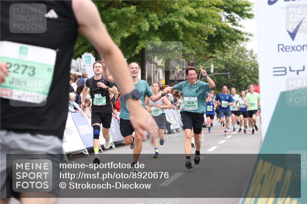 21.09.2025 - PSD Bank Halbmarathon Strokosch-Dieckow http://msf.ph/oto/8920676 21.09.2025 11:55:49 Ziel 1134, 1818, 1819, 2273, 2399, 2587, 2673, 2680, 2862 meine-sportfotos.de