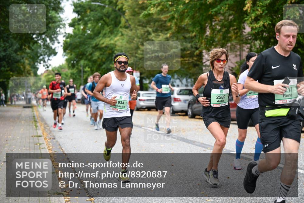 21.09.2025 - PSD Bank Halbmarathon Dr. Thomas Lammeyer http://msf.ph/oto/8920687 21.09.2025 10:39:39 Laufen 1934, 2589, 217 meine-sportfotos.de
