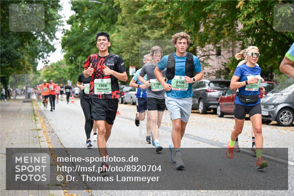 21.09.2025 - PSD Bank Halbmarathon Dr. Thomas Lammeyer http://msf.ph/oto/8920704 21.09.2025 10:39:42 Laufen 1959, 2158, 2106, 5 meine-sportfotos.de