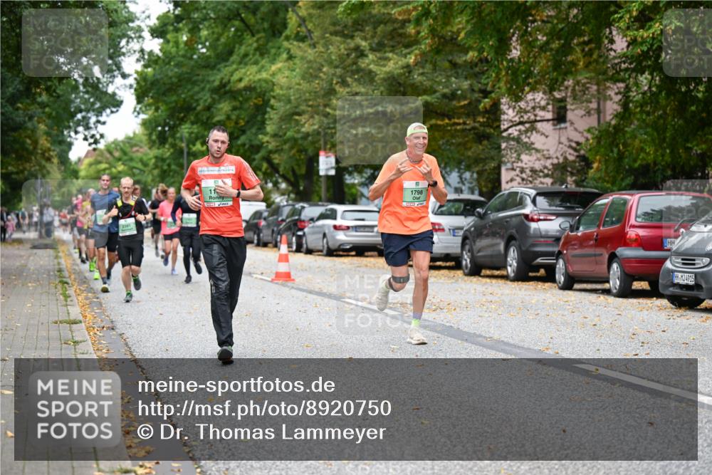 21.09.2025 - PSD Bank Halbmarathon Dr. Thomas Lammeyer http://msf.ph/oto/8920750 21.09.2025 10:39:49 Laufen 11, 1798, 34915 meine-sportfotos.de
