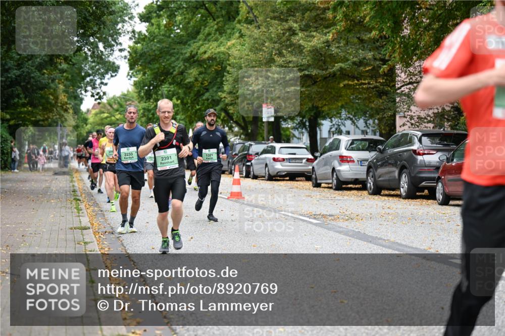 21.09.2025 - PSD Bank Halbmarathon Dr. Thomas Lammeyer http://msf.ph/oto/8920769 21.09.2025 10:39:52 Laufen 2233, 2391, 1321 meine-sportfotos.de