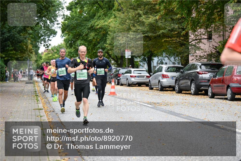 21.09.2025 - PSD Bank Halbmarathon Dr. Thomas Lammeyer http://msf.ph/oto/8920770 21.09.2025 10:39:52 Laufen 2233, 2391, 1321 meine-sportfotos.de