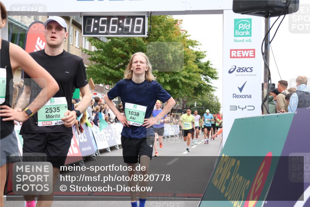 21.09.2025 - PSD Bank Halbmarathon Strokosch-Dieckow http://msf.ph/oto/8920778 21.09.2025 11:56:12 Ziel 1038, 1133, 1615, 2187, 2323, 2535, 2626, 2678, 2792, 2829, 2884, 3100, 3903, 3996, 4062 meine-sportfotos.de