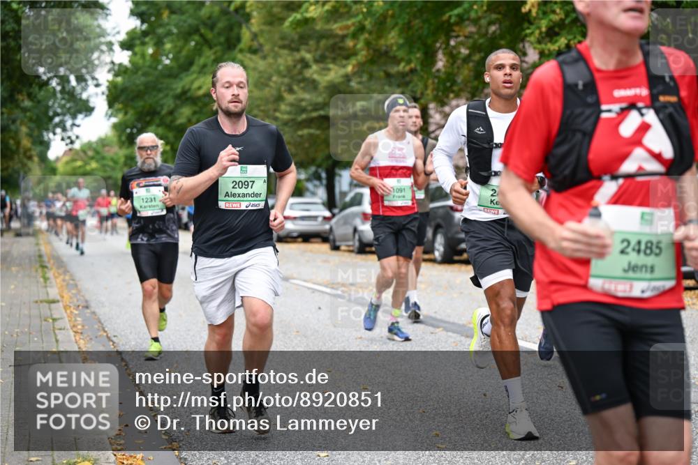 21.09.2025 - PSD Bank Halbmarathon Dr. Thomas Lammeyer http://msf.ph/oto/8920851 21.09.2025 10:40:02 Laufen 1231, 2097, 1091, 2, 2485 meine-sportfotos.de